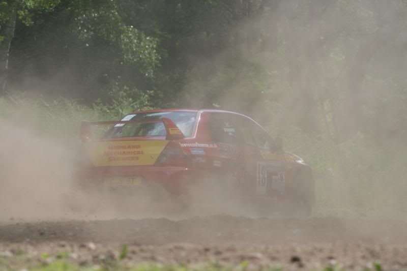 IMAGE: http://i123.photobucket.com/albums/o288/willyb_photo/011.jpg