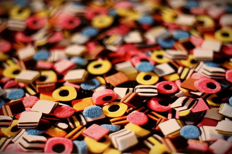 IMAGE: http://i123.photobucket.com/albums/o288/willyb_photo/07012010.jpg