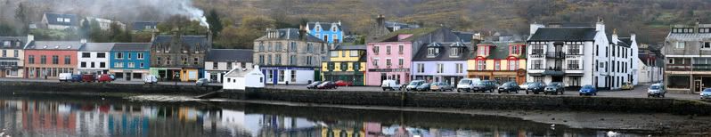 IMAGE: http://i123.photobucket.com/albums/o288/willyb_photo/pano1small.jpg