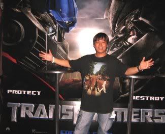 MC Welcomes You To TransFormers The Movie.