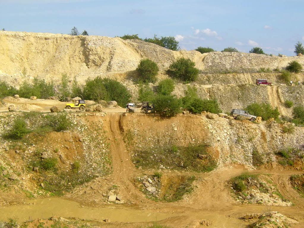 [Linked Image von i123.photobucket.com]