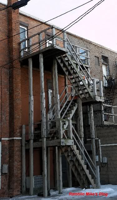 alley stairs watercolor