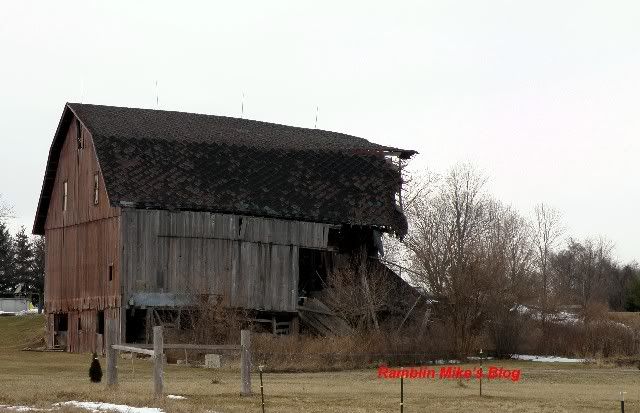 Fallin barn