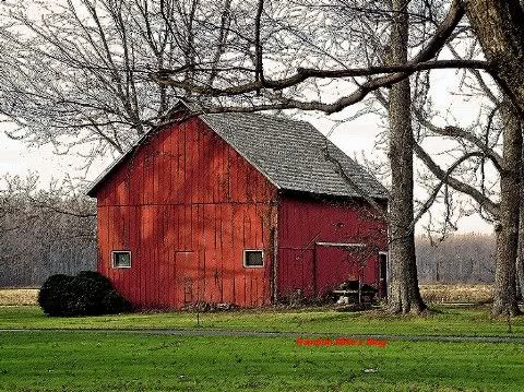 barn black outline