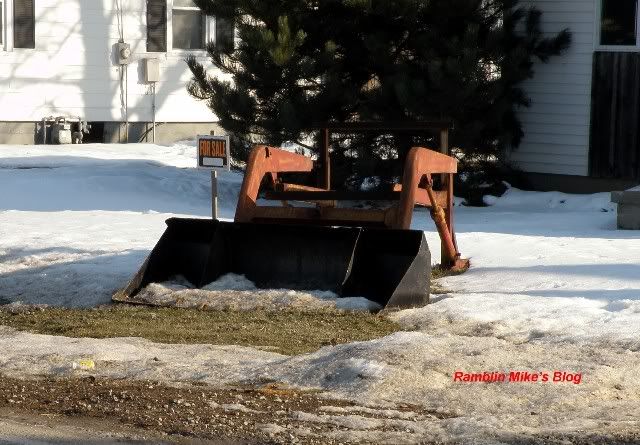 Front end loader