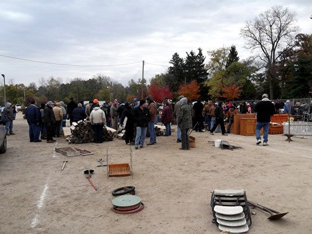 auc photo auc1_zps5a951a18.jpg