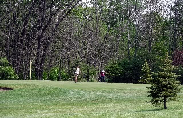 playin golf