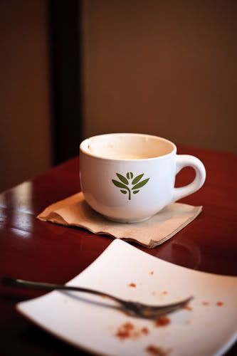 IMAGE: http://i123.photobucket.com/albums/o295/jjee4301/Asheville-Feb%202009/IMG_0065.jpg