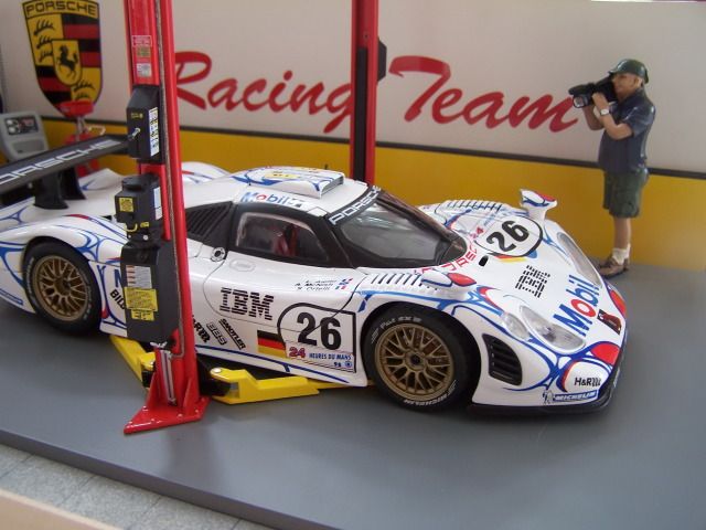 PorscheRacing3_zps7bcd17a1.jpg