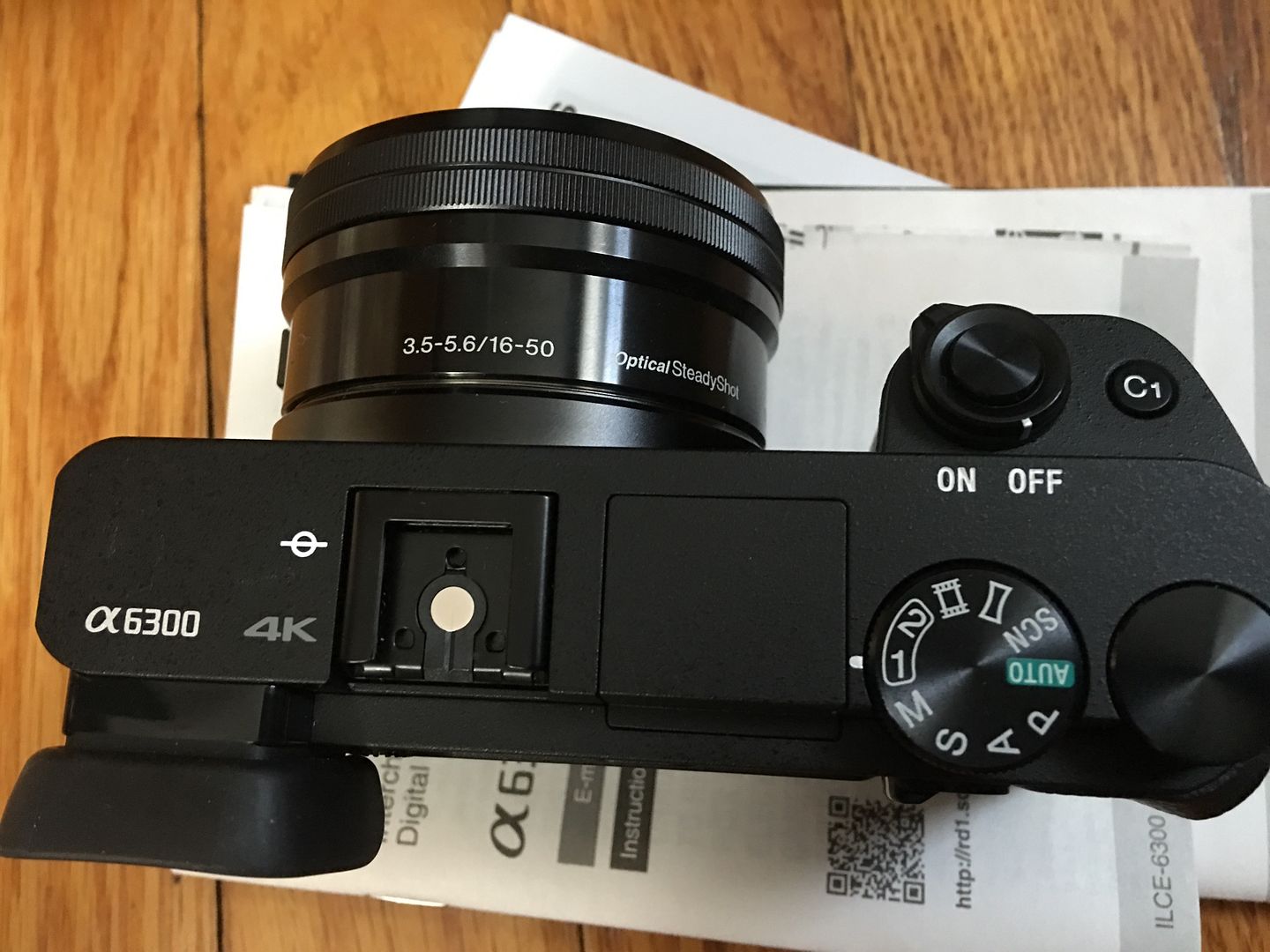 IMAGE: http://i123.photobucket.com/albums/o296/stratgirl78/IMG_0677_zpsptffe5rp.jpg