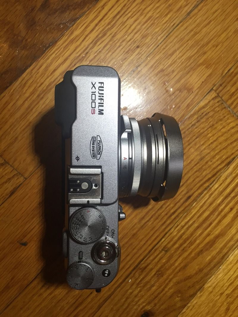 IMAGE: http://i123.photobucket.com/albums/o296/stratgirl78/IMG_2496_zpsldcil11n.jpg