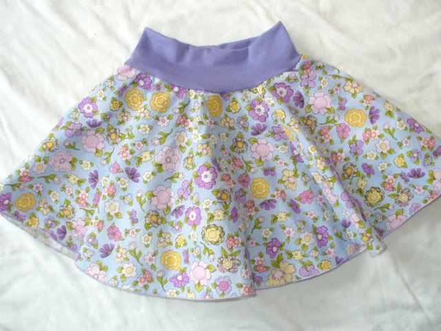 Spring Bouquet Busy Skirt by MBG, <br>size 3