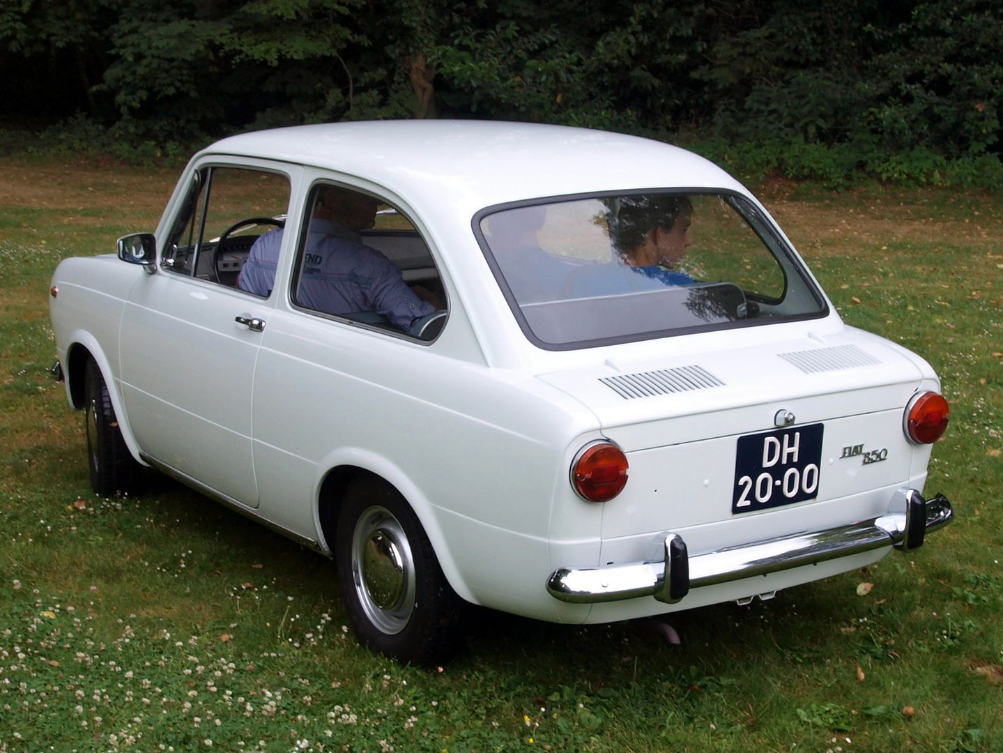 1965_Fiat_850__zpstkltdelj.jpg
