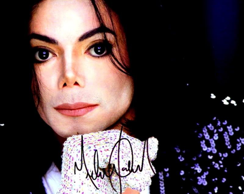 Michael_Jackson_-_Billie_Jean_01_MJ.jpg