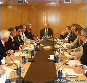 2ee006288juntadirectivacalderonp.jpg