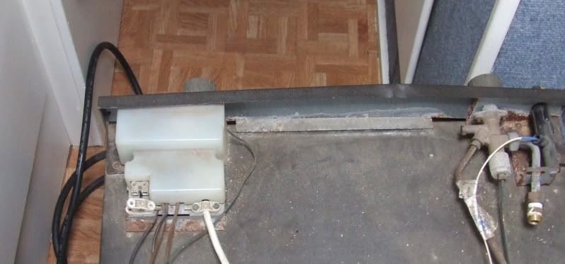 fridgewires.jpg