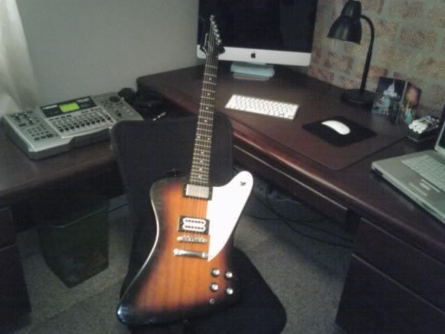 No Name Guitar