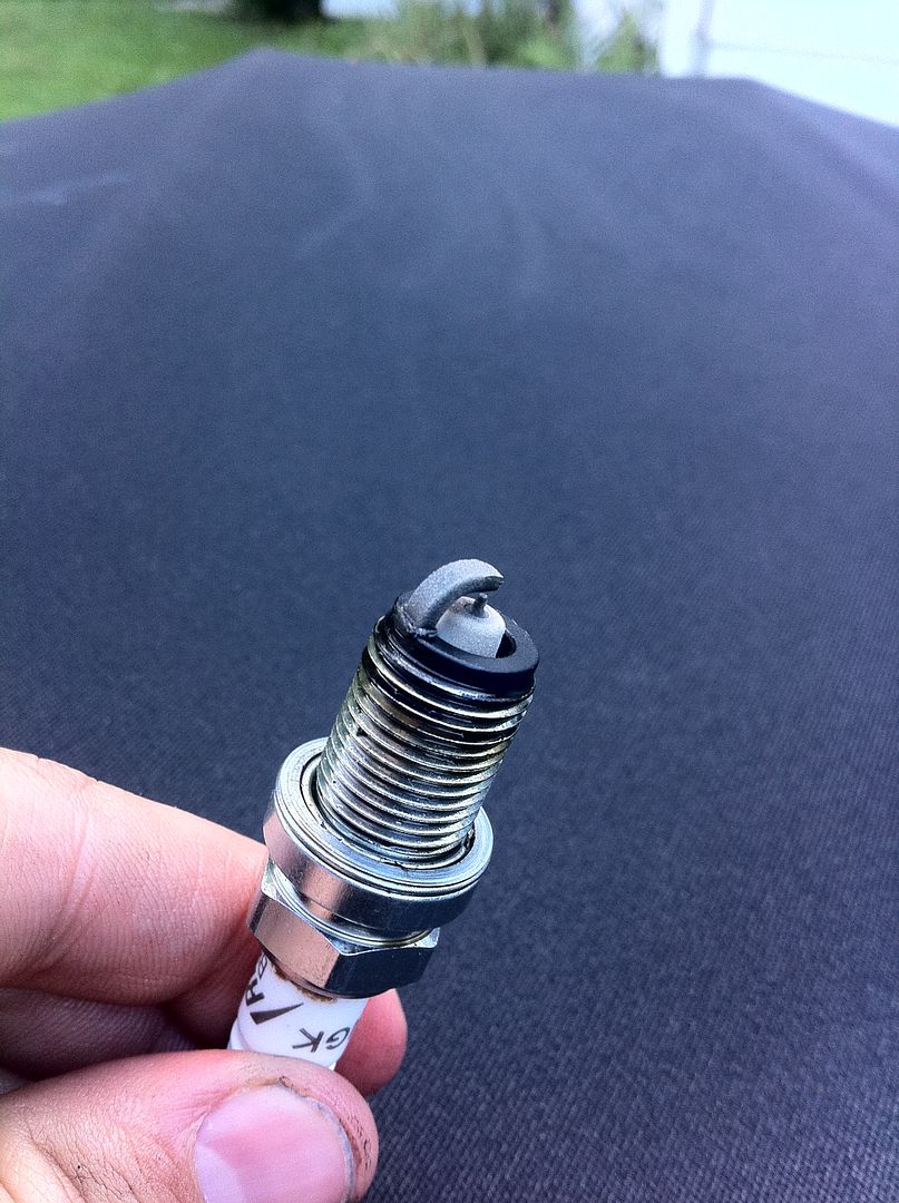 Oil filled into the number 2 spark plug tube. S2KI Honda S2000 Forums